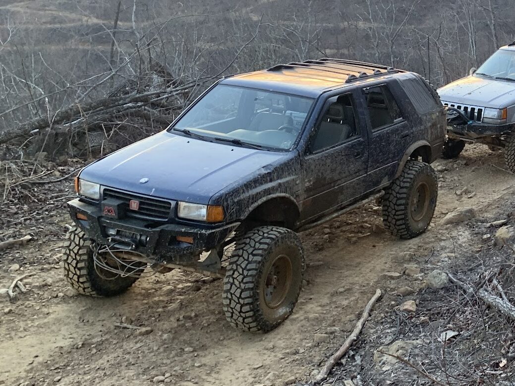 solid axle Isuzu Rodeo